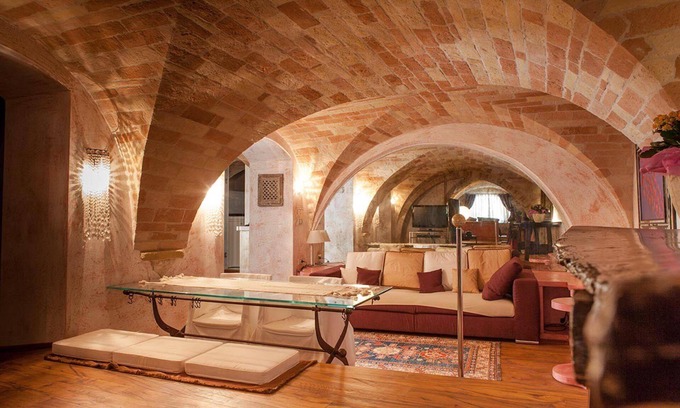 Fermo House | La Bottega di Giacomino, 2 bedrooms, central apartment for art lovers with airco