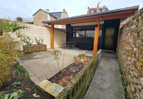 Perigueux Apartment | La Cabane