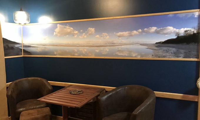 Equemauville Apartment | La Cabine des Capucins - A marine interlude in the heart of town