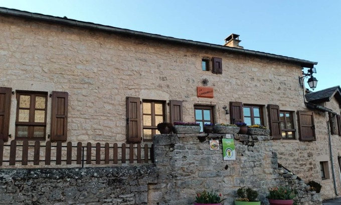 Saint-Rome-de-Dolan House | LA Cardabelle Gca118