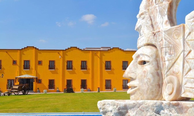 San Martin de las Piramides Hotel | La Casona Pirámides