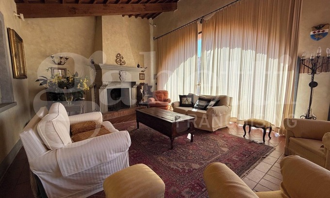 Cevoli Apartment | La Casa degli Archi