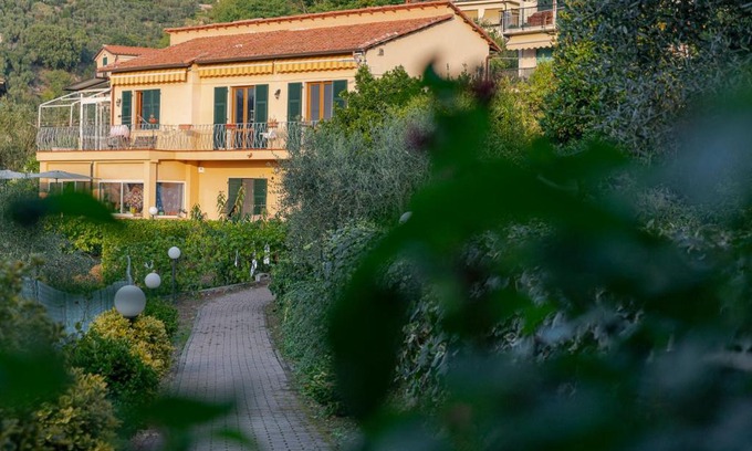 Lerici House | LA CASA DEI NONNI