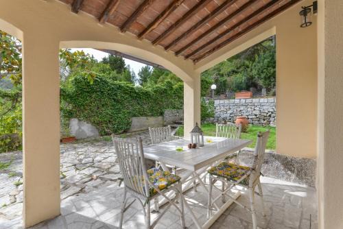 Campo nell'Elba House | La Casa Del Colle