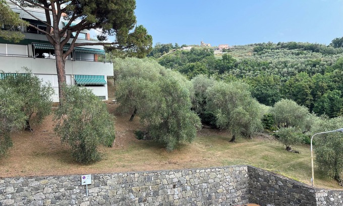 San Salvatore Apartment | La Casa Del Conte