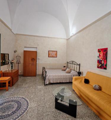 Centro Storico Apartment | La Casa delle Zie