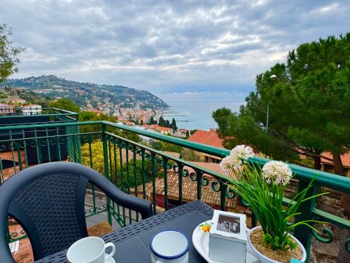 Ospedaletti Apartment | La Casa DI Dodo