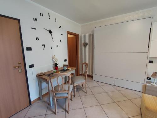 Introbio Apartment | La casa di Sara in Valsassina