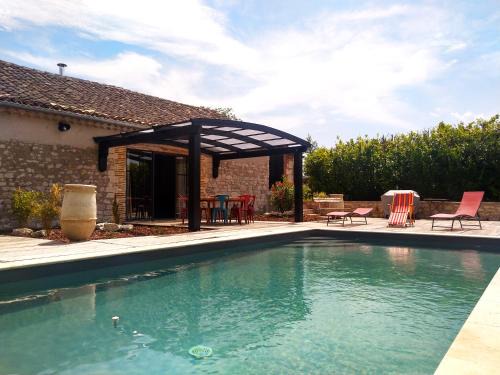 Cazes-Mondenard House | "La Case" - Magnifique ferme rénovée au cœur de la nature - Piscine privée sans vis-à-vis - Vue dégagée - Jardin - Stationnements gratuits devant la propriété - Belles prestations