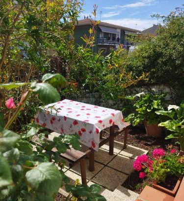 Campiglia Marittima Apartment | LA CASETTA DEI GRILLI - Accanto alle Terme di Venturina e 10" dal mare