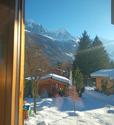 Les Praz-de-Chamonix Apartment | La Chaine du Mont-blanc