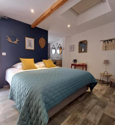 Le Puy-Sainte-Reparade Bed & Breakfast | La Colinière, Chambre d'hôtes