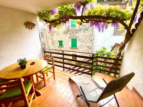 Cassina Valsassina Apartment | La Corte Antica