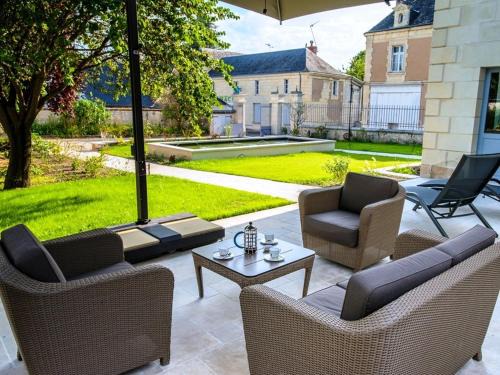 Restigne House | La Dixmeresse