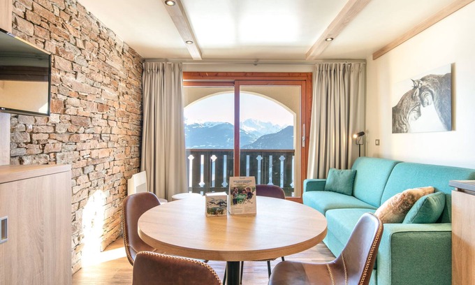 Doucy-Combelouviere Apartment | La Duit by Interhome