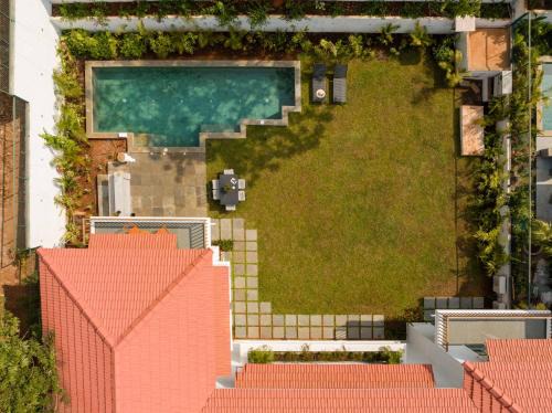 Vagator Villa | La Estada, Huge 4 BHK Villa in Assagao with Large Private Pool & Garden, Security, Kitchen