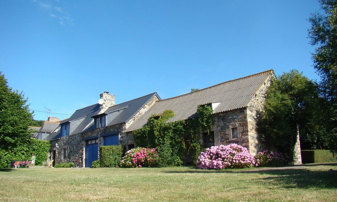 Henanbihen House | La Ferme - Charming cottage for 2 to 6 people