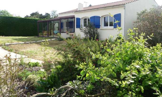 Saint-Cyr-en-Talmondais House | La Figuerie, Maison de Famille Avec Piscine en Sud Vendée !