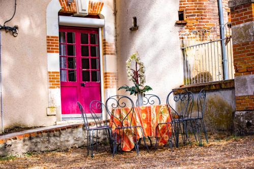 Cour-Cheverny House | La Forge