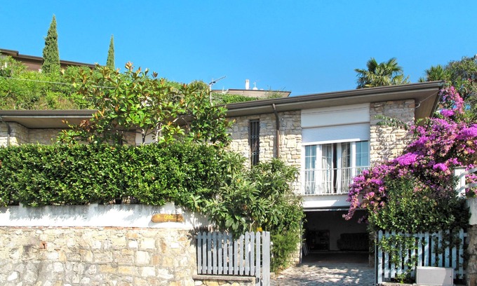 Corsanico House | La Gerla by Interhome