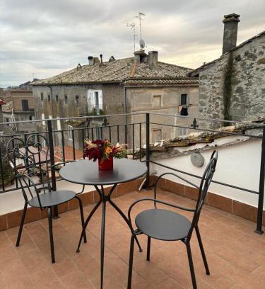 Vallerano House | la giraffa bianca