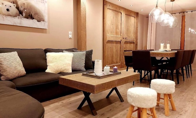 Valloire Ski Chalet | "LA GRANGE DE PHILO": Magnificent 5 star rental 8/10 people, SAUNA, WI-FI