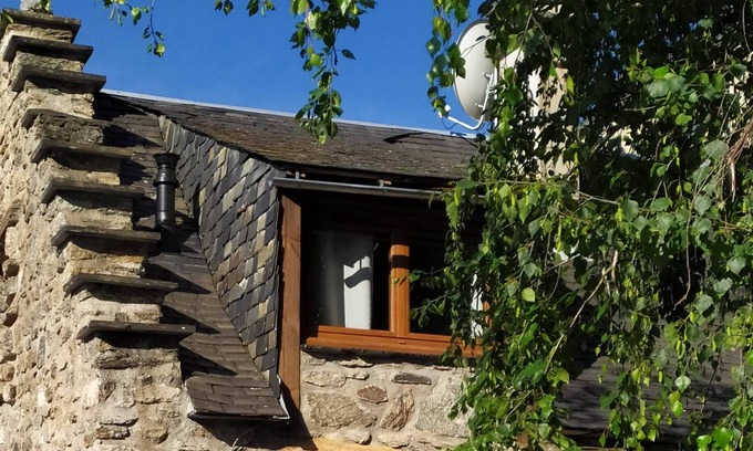 Saint-Lary-Soulan House | La Grange du Hameau de Soulan Authentic renovated old sheepfold.