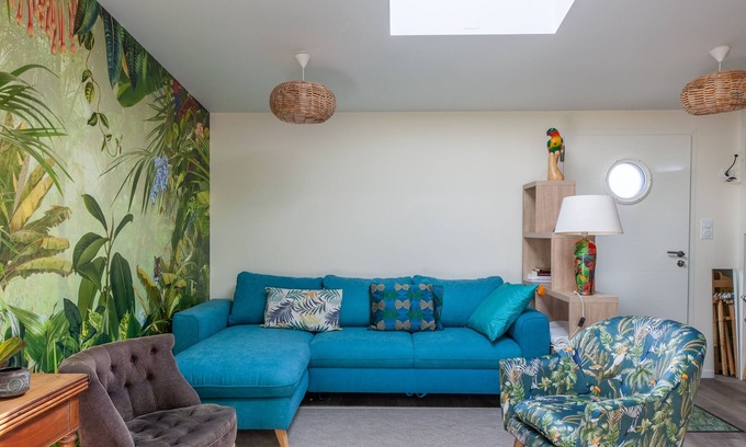 Vains Apartment | La Halte des Miquelots - Appt avec jardin