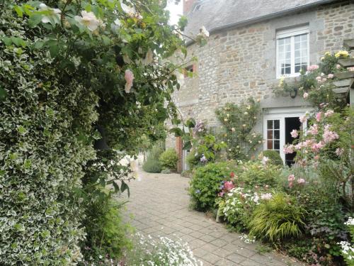 Sartilly-Baie-Bocage Bed & Breakfast | La Haute Gilberdière
