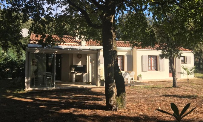 Saint-Trojan-les-Bains House | LA HULOTTE, VILLA ENTRE MER ET FORET - draps et serviettes non fournis -