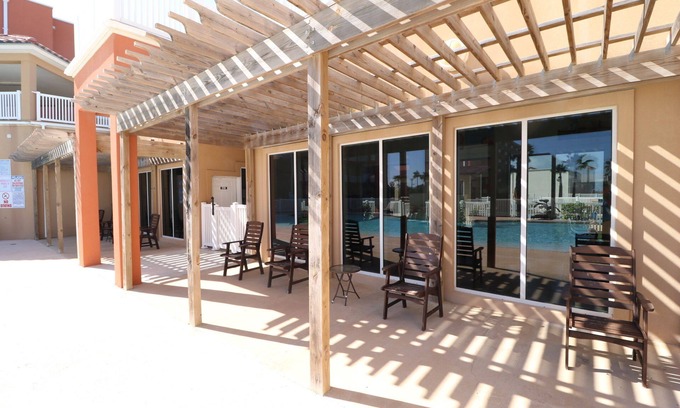 South Padre Island Hotel | La Isla Condominiums by Cheap Getaway