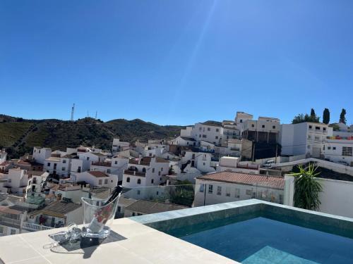 Almachar Apartment | La LIPA SUITES con piscina privada