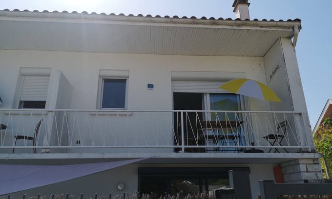 Ronce-les-Bains Apartment | La Luciole – 3★ bright & comfortable apartment by the sea