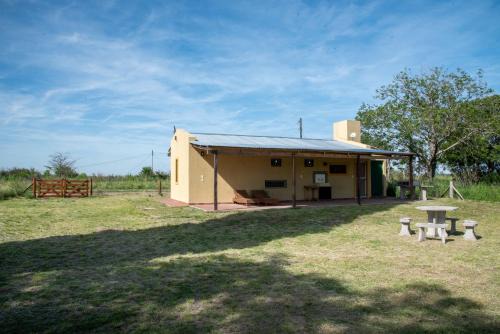 Partido de Capitan Sarmiento House | La Luisa