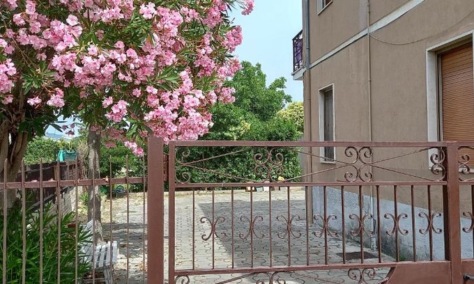 Perano Apartment | La magnolia