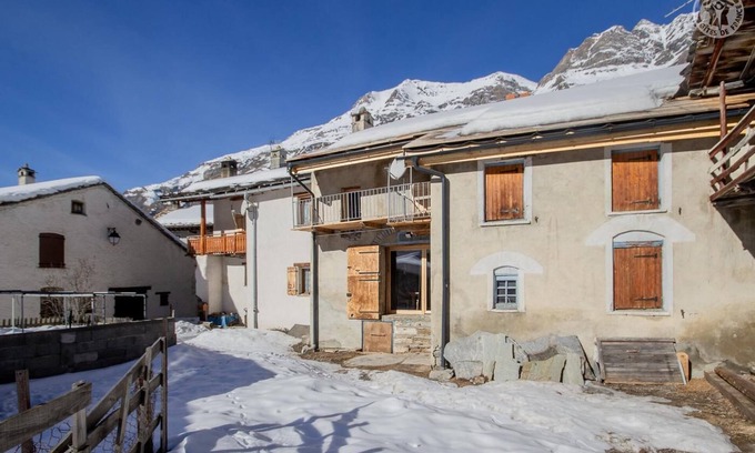 Bessans House | LA Maison Bleue - Bessans