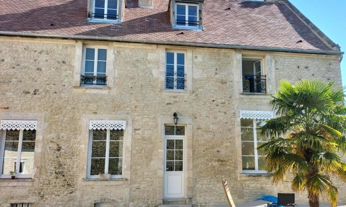 Falaise House | La maison des Remparts