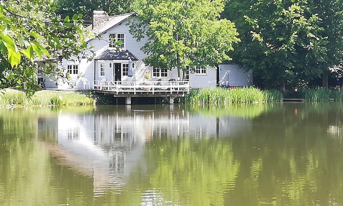 Laid Trou Cottage | LA MAISON DU LACnCharming cottage in front of a big private lake