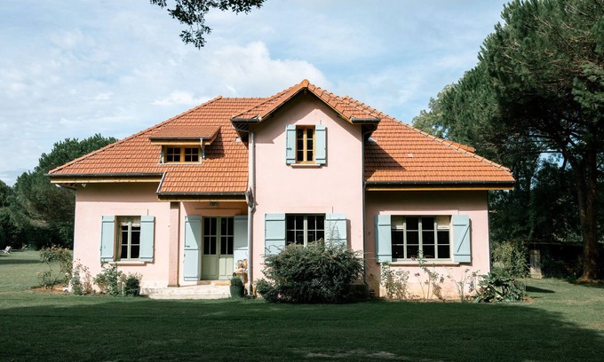 Saint-Julien-en-Born House | La Maison Rose, 5 to 7 suites, in a private park, 10 minutes from the beaches.