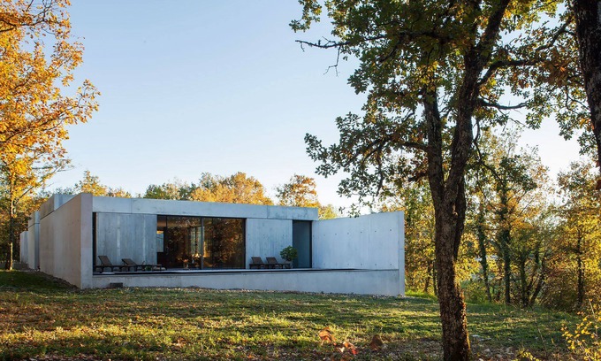 Labastide-Marnhac House | La Maison H by Boutique | A Modernist Gem!