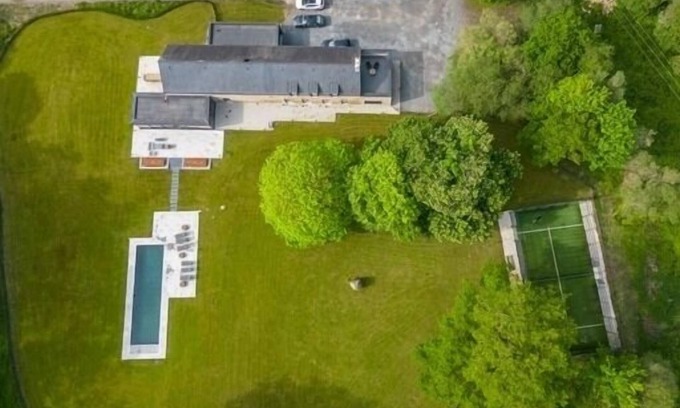 Plelan-le-Petit House | La Maison Rouge