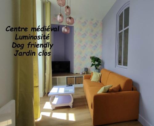 Gourdon Apartment | La Noisille - Cité médiévale