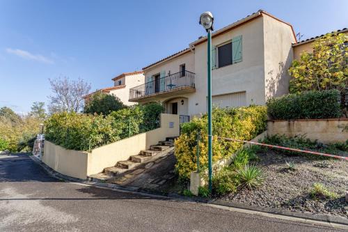 Ceret Villa | La petite colline à Céret