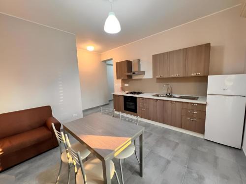 San Filippo del Mela Apartment | La Piazzetta