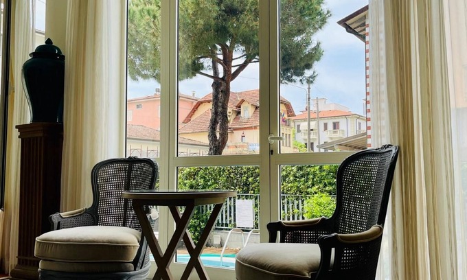 Marina di Pietrasanta Hotel | La Pigna