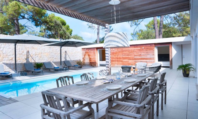 Pinarellu Villa | La Pinède by Pinarello Villa Services