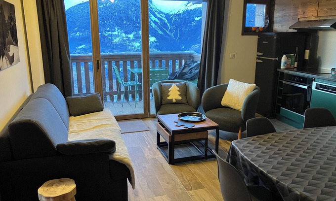 Montalbert Apartment | 🎄La Plagne Montalbert - lovely 3-room apartment for 6 people
