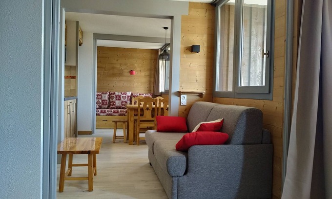 Montalbert Apartment | LA PLAGNE MONTALBERT Appart.8 Pers. Track foot