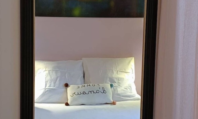 Sully-sur-Loire Apartment | La Pomme d'Amour - Your cosy studio in the heart of the Loire Valley