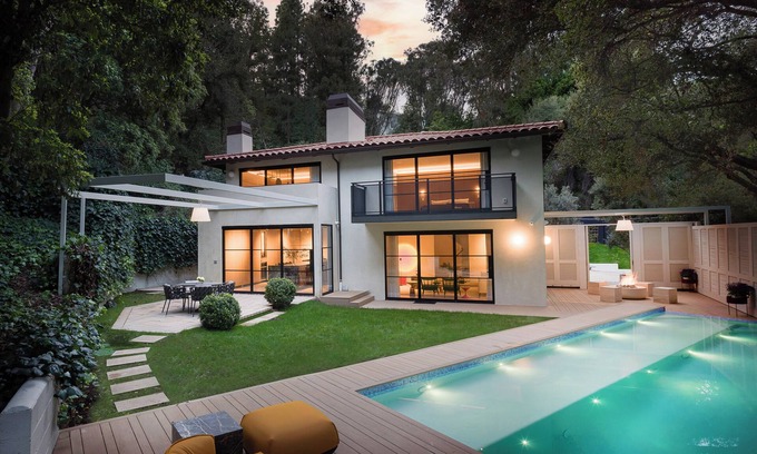 Brentwood Villa | La Réserve - Exclusive Oasis in Mandeville